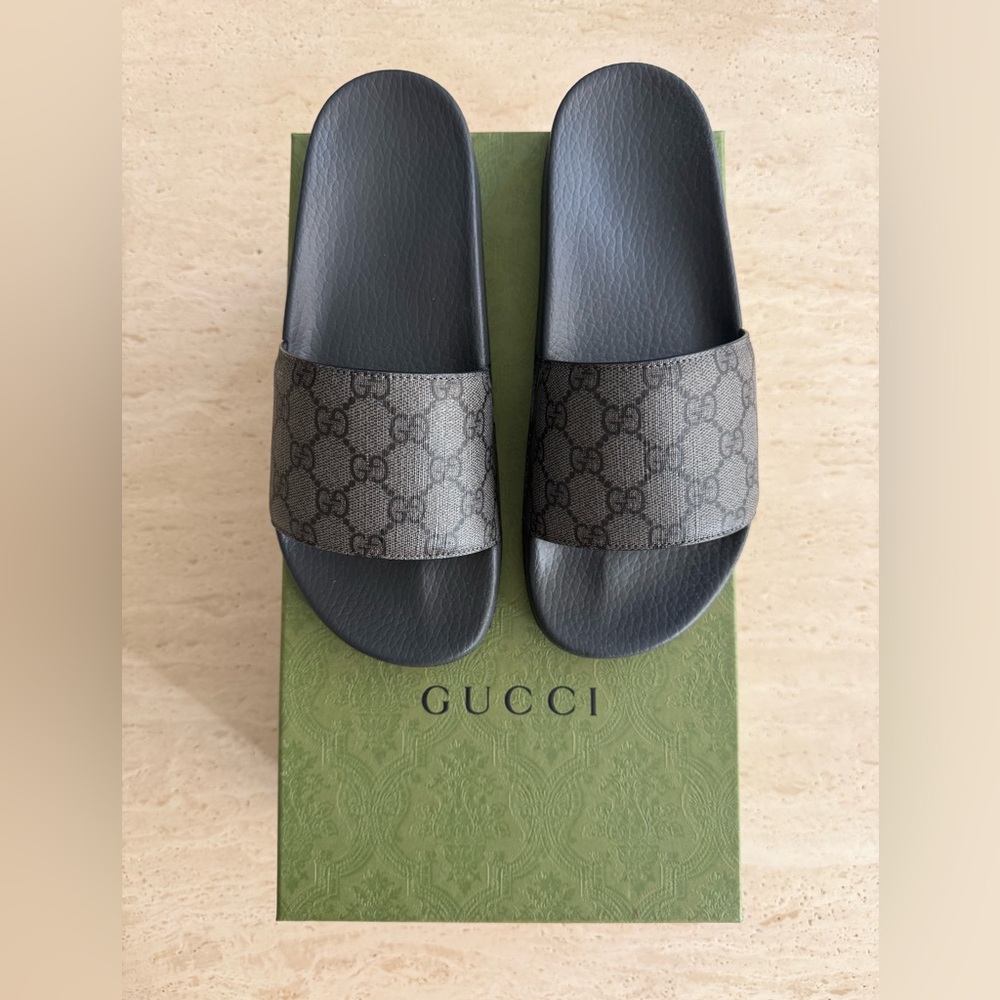 NWB GUCCI GG Supreme Slide (Men) Grey/Black Designer Sz: 7 - Picture 4 of 16